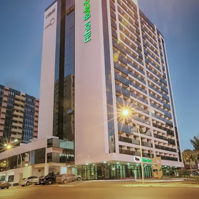 Athos Bulcão Hplus Executive Hotels near Quartel General do Exercito