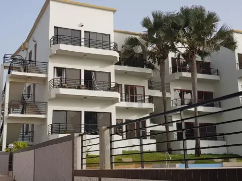 Relax Waterfront Serviced Apartment