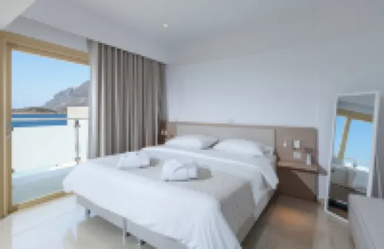 Zephyros Hotel