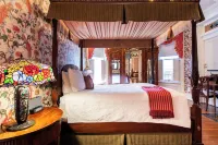 Central Park Bed & Breakfast