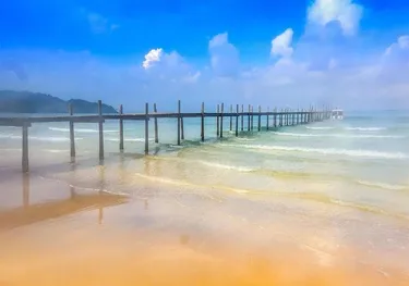 รูปภาพของเกาะกูดอ่าวพร้าว บีช รีสอร์ท