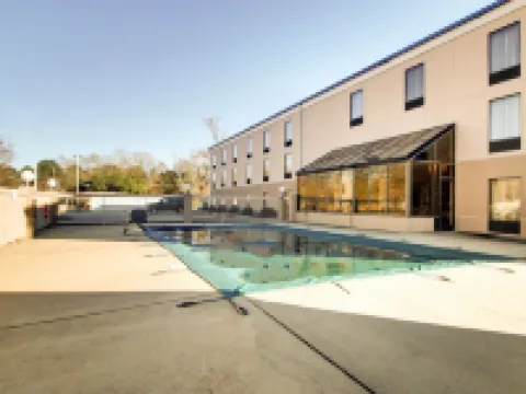 Comfort Inn Pearl-Jackson Hotels in Pearl