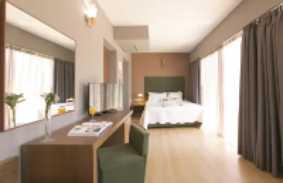 Plaza Hotel, Philian Hotels and Resorts Hotel di 