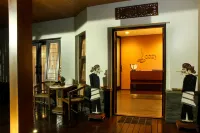 Cozy Boutique Guest House Hotels in Klojen
