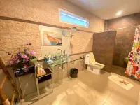 The Memory - 4 Bedrooms Beachfront Pool Villa Hotels in Tha Yang District