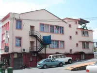 B&B Inn - Hostel Hôtels à : 