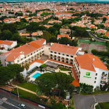 Holiday Inn PERPIGNAN by IHG Отели рядом с достопримечательностью «Romanesque Sculpture Center»