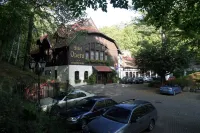 Hotel Opera - parking