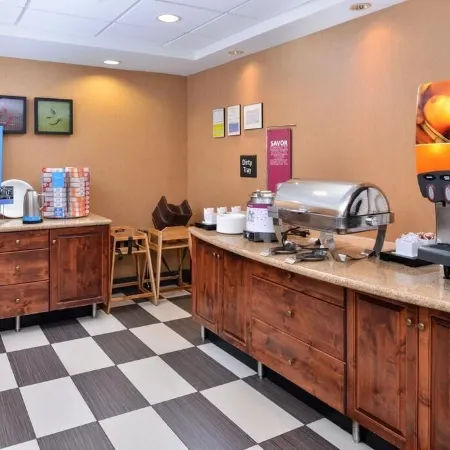 Hampton Inn & Suites Kingman