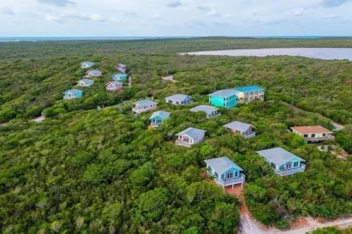 Harbor Breeze Villas Hotels in Clarence Town