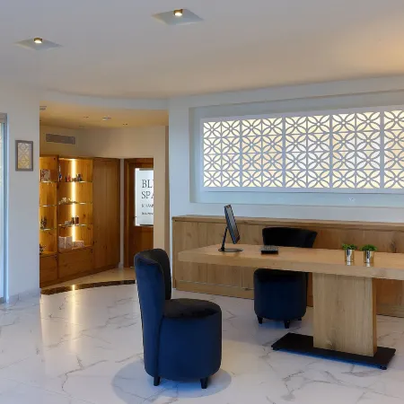 Vasia Boulevard Hotel (Adults Only)