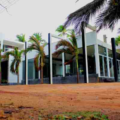 Saara Beach Hotel Hotel Exterior