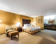 Quality Inn & Suites Hotels in Bremen