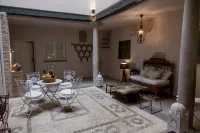 Apartamentos Luna Suites Palacio Almagra