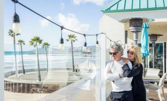 SeaVenture Beach Hotel