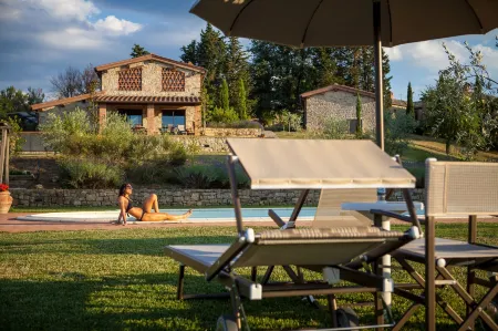 Borgo Argenina Отели рядом с достопримечательностью «San Giusto in Salcio»