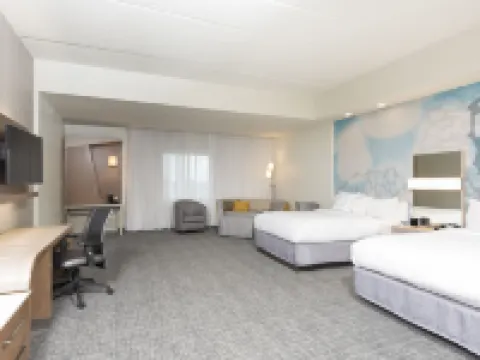 Courtyard Mt. Pleasant at Central Michigan University Hotels in Mount Pleasant