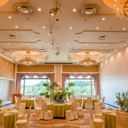Okayama Plaza Hotel Отели рядом с достопримечательностью «Окаямаский университет»