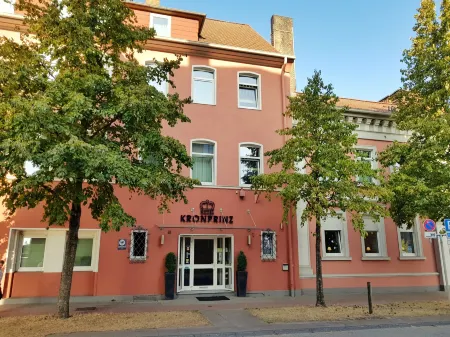 Hotel Kronprinz Garni Отели рядом с достопримечательностью «Mindocino»