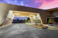 Scenic View Inn - Lake Powell - Page AZ - ที่มีที่จอดรถ