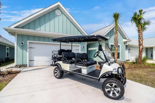 Worth the Coast Beach House-Golf Cart, Pool, in-Law Suite, Resort Community+More