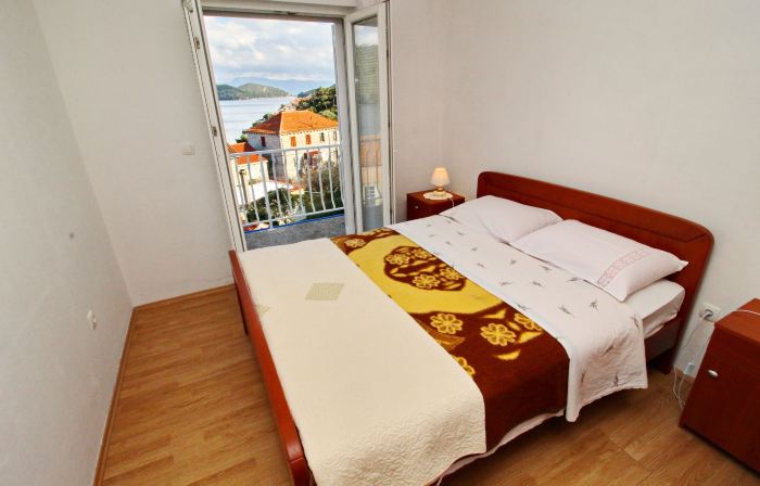 Apartments Nodilo
