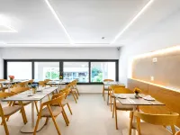 Days City Suites - petit déjeuner
