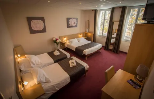 Hotel Restaurant le Castel Fleuri Hotels in Collobrières