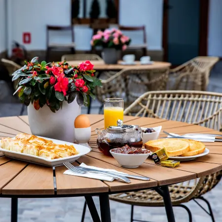 Velinov Boutique Hotel