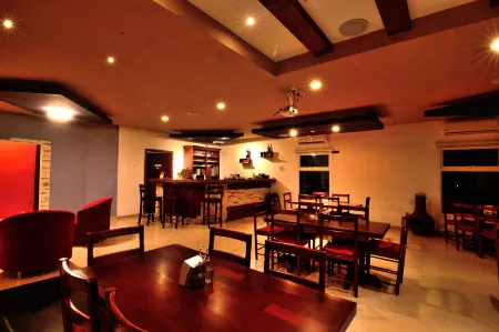 Hotel Rdg Отели рядом с достопримечательностью «Metropolitan Cathedral of the Immaculate Conception»