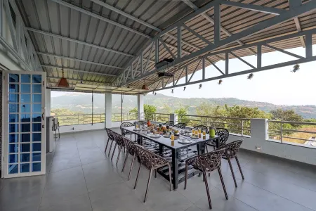 CosmicStays Ekantam - Mountain View Villa Near Pune Отели в г. Saiv Kh