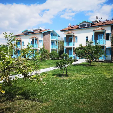 Yonca Lodge