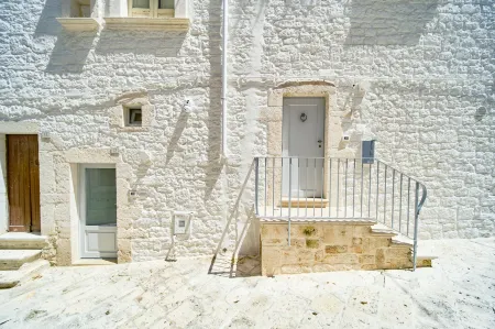 Palazzo Gentile Отели рядом с достопримечательностью «Centro Storico Locorotondo»