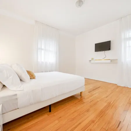 Spacious 3BR Luxe Escape near NYC
