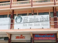Keeree Guesthouse Hotels near Wat Khao Ban Dai It