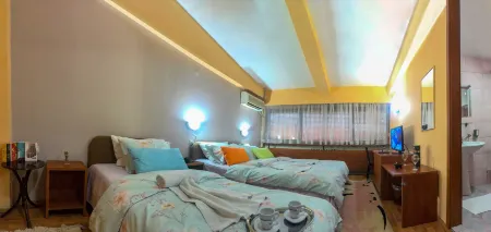 Room in Guest Room - Hotel Square Macedonia