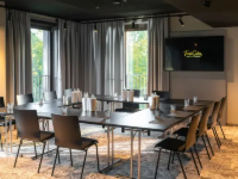 FreshSuites & Bar Hotels in Dachau