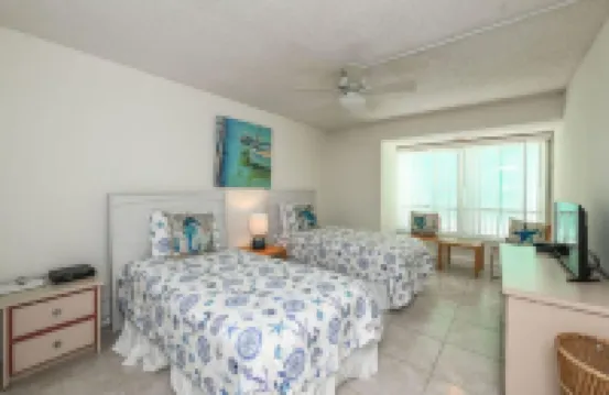 RedAwning Coquina 海灘俱樂部104號兩卧室公寓