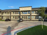 Liv Inn and Suites Hotels near Lucky Land