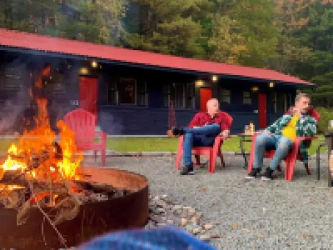 Green Acres Retreat Hotels in Deposit