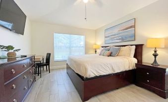 Sunshine Villa 5 Bedroom Villa by Redawning