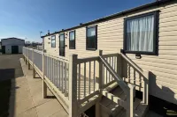 StaticHome-Sleeps6-Lakeview-Balcony-Parking-Petsok