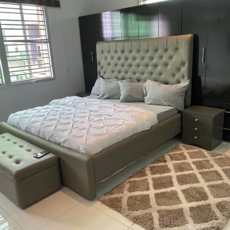 House 919 Suites And Apartments