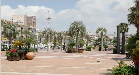 Apartahotel Puerto Blue Отели в г. Масаррон