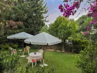 Les Bougainvilliers GuestHouse by Hansa Hotels in Chouaifet El Qoubbeh