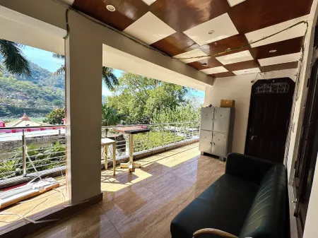 Nirvana Riverside Resort