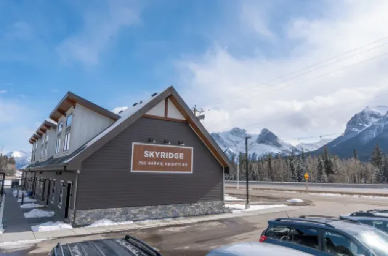 Skyridge 401 by Canmore Premier Hotels in Harvie Heights