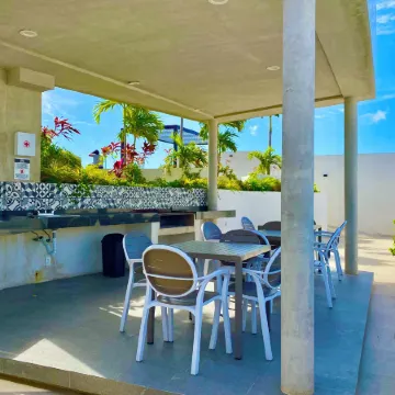 Urban Towers by Andiani Travel