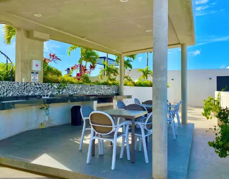 Urban Towers by Andiani Travel