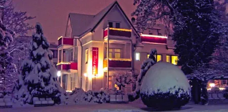 Villa Feise Отели в г. Люттгенроде